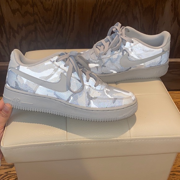 Nike Air Force One “Gray Reflective Camo” - Picture 4 of 7
